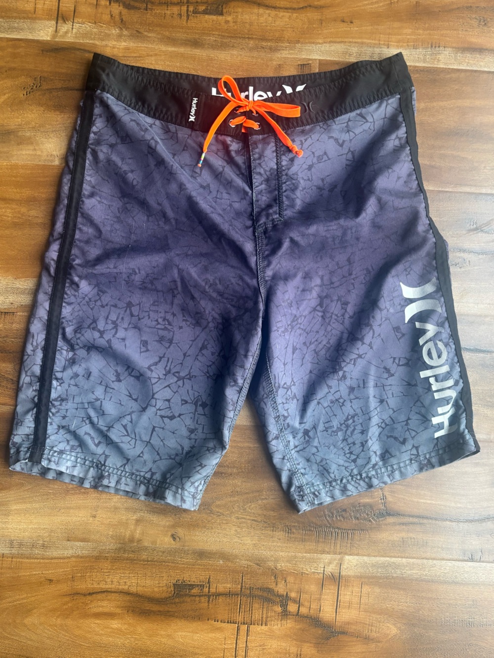 Hurley Men's Ombre Swim Board Shorts with Black Waistband Size 33